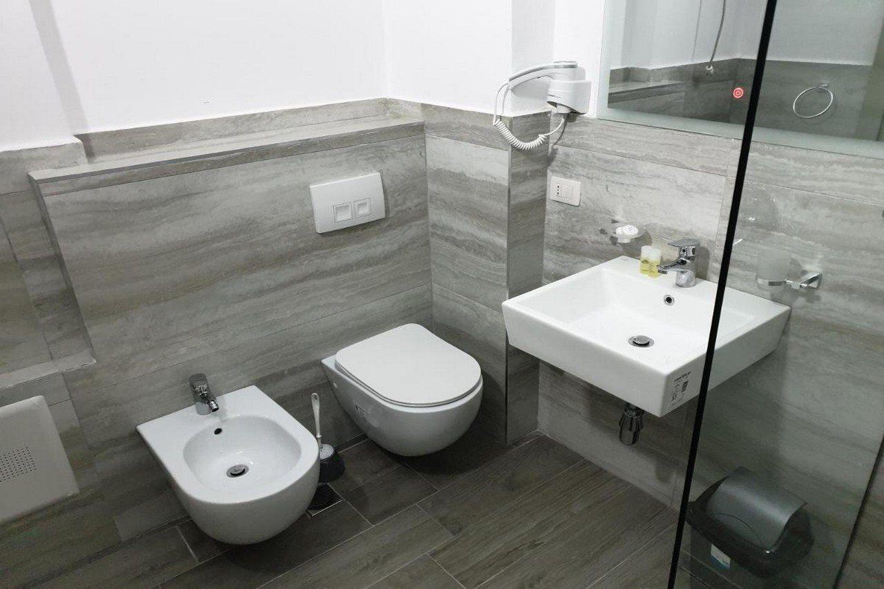 Hotel Perandor Durres